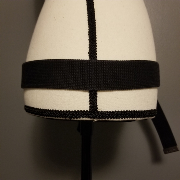 Columbia slide buckle belt in black - Picture 4 of 6